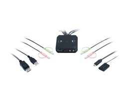 IOGEAR GCS82DPC Main Image from Front