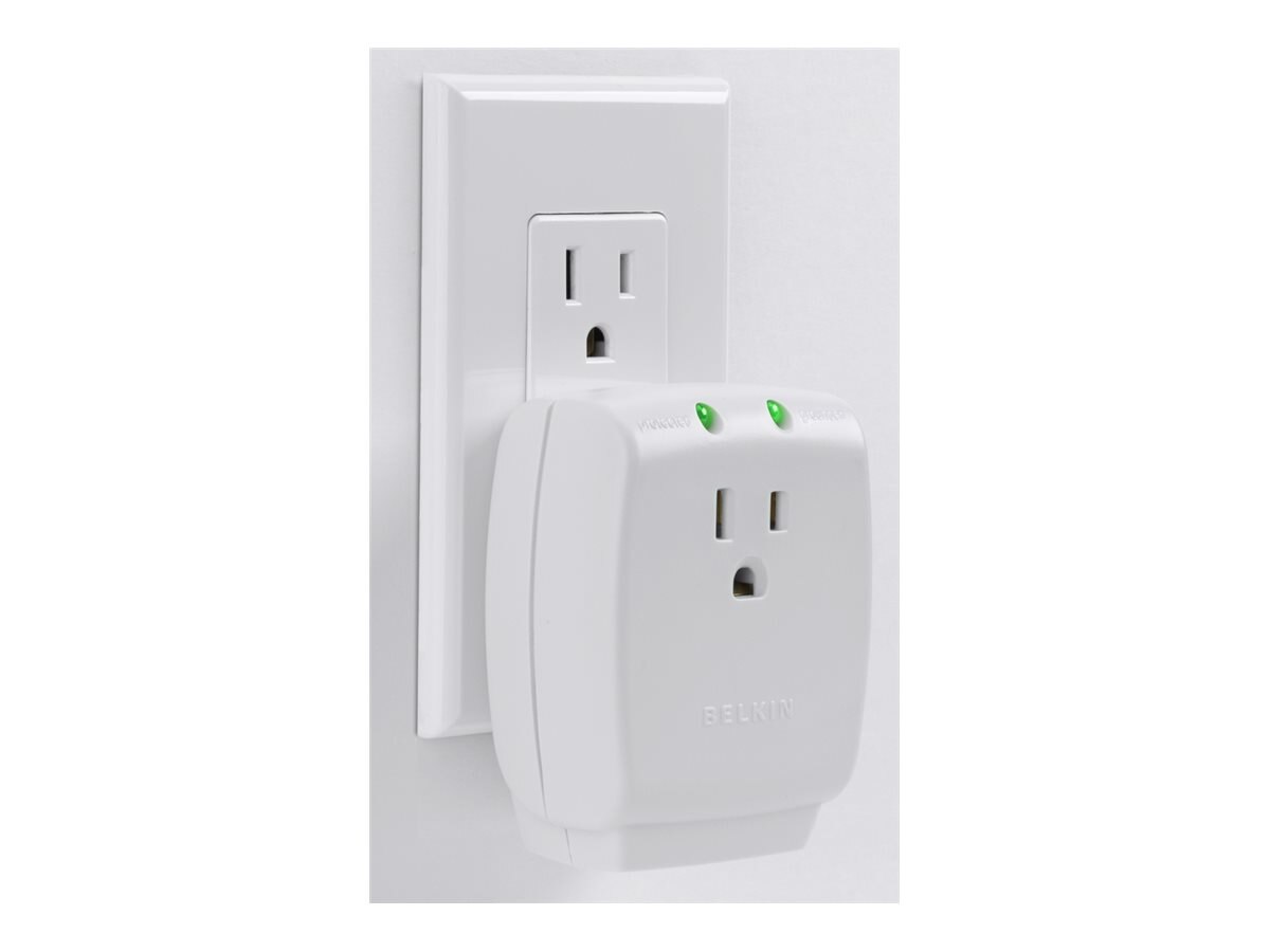 Belkin 1-Outlet Wall Mount Surge Cube - 885J - White