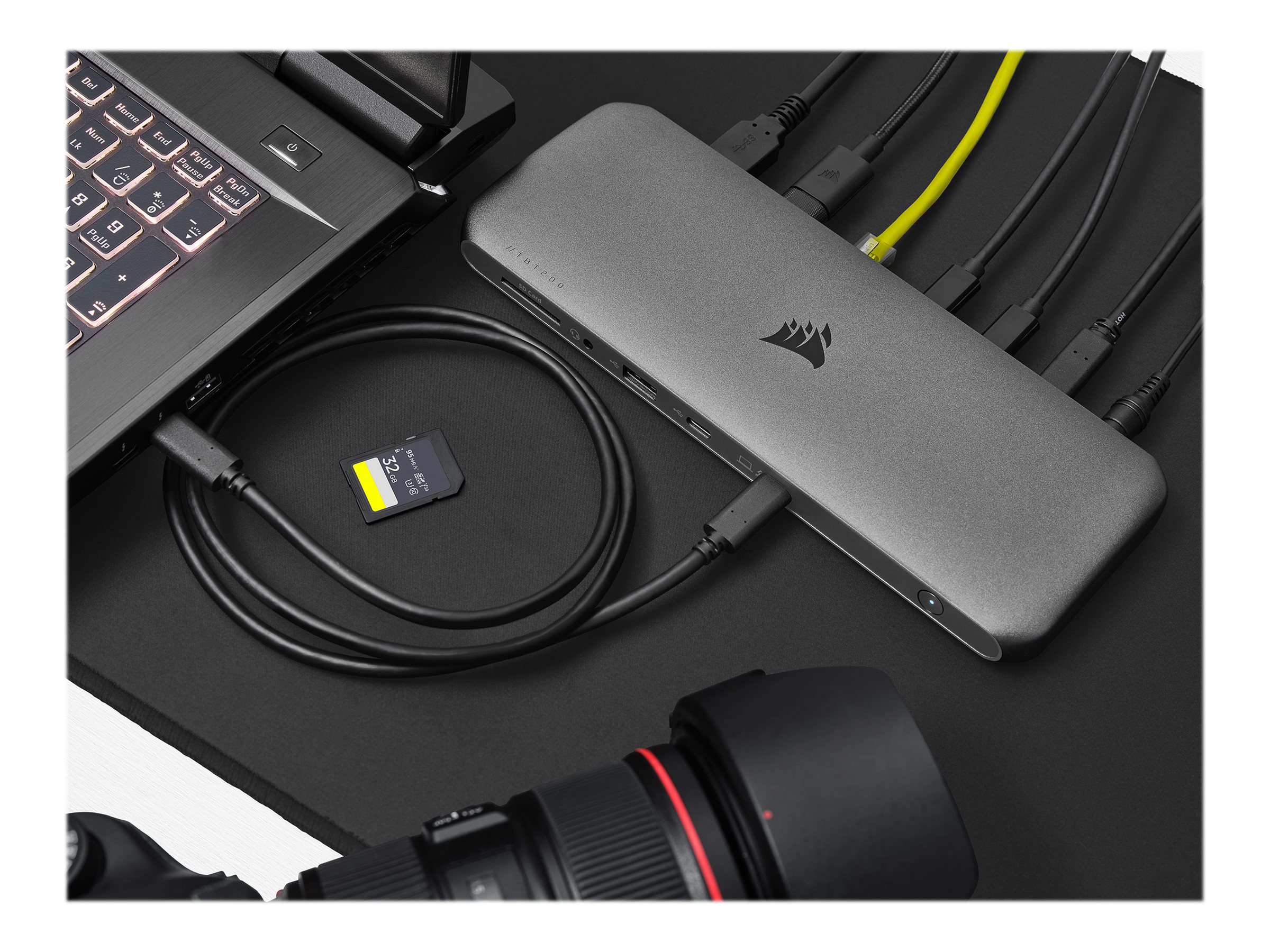 Corsair TBT200 Thunderbolt 4 Dock - Thumbnail 3