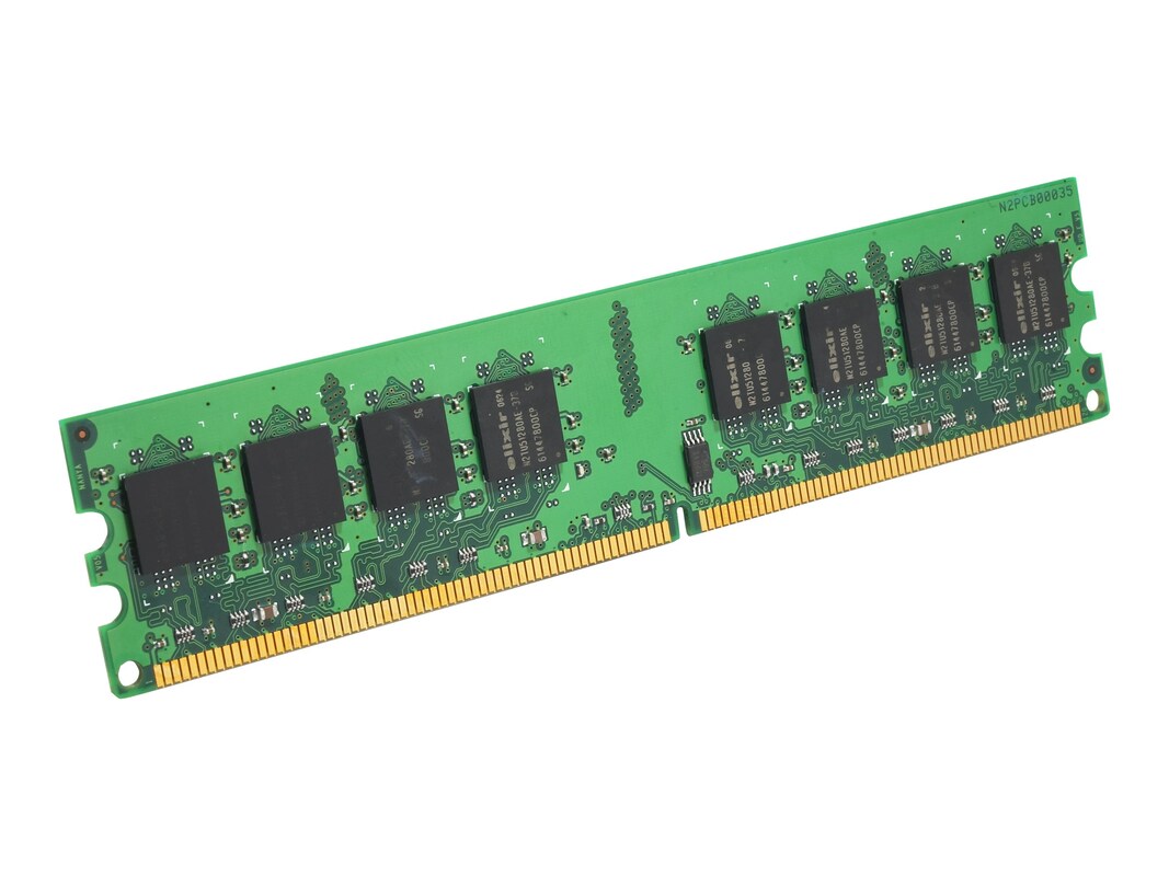 Buy Edge 2GB PC2-4200 240-pin DDR2 SDRAM UDIMM at Connection